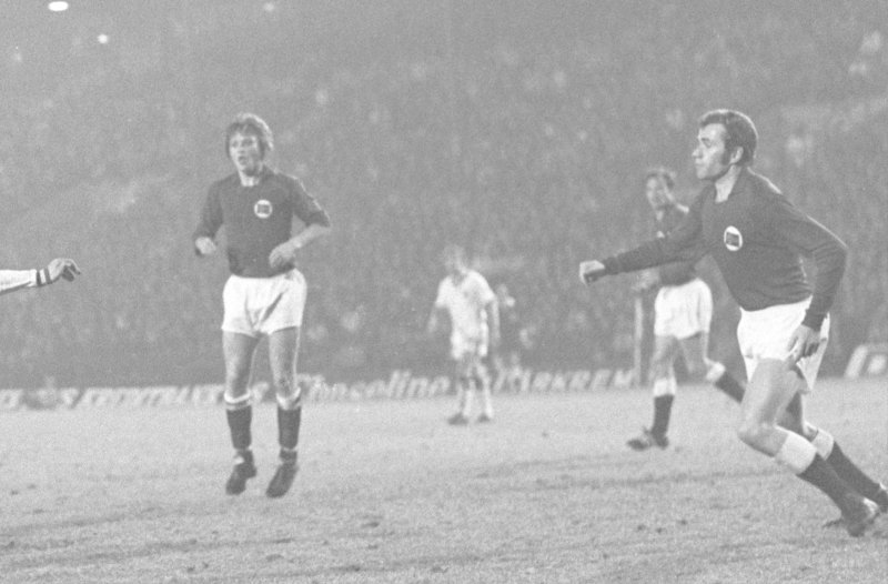 Landskamp i fotball Norge - Belgia, 0-2, Ullevaal Stadion 1972. Tor Alsaker-Nøstdahl (t. h.). Foto: NTB-arkiv